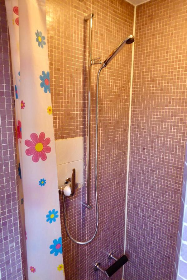 Andelfingen Guntli'S Family Guesthouse מראה חיצוני תמונה